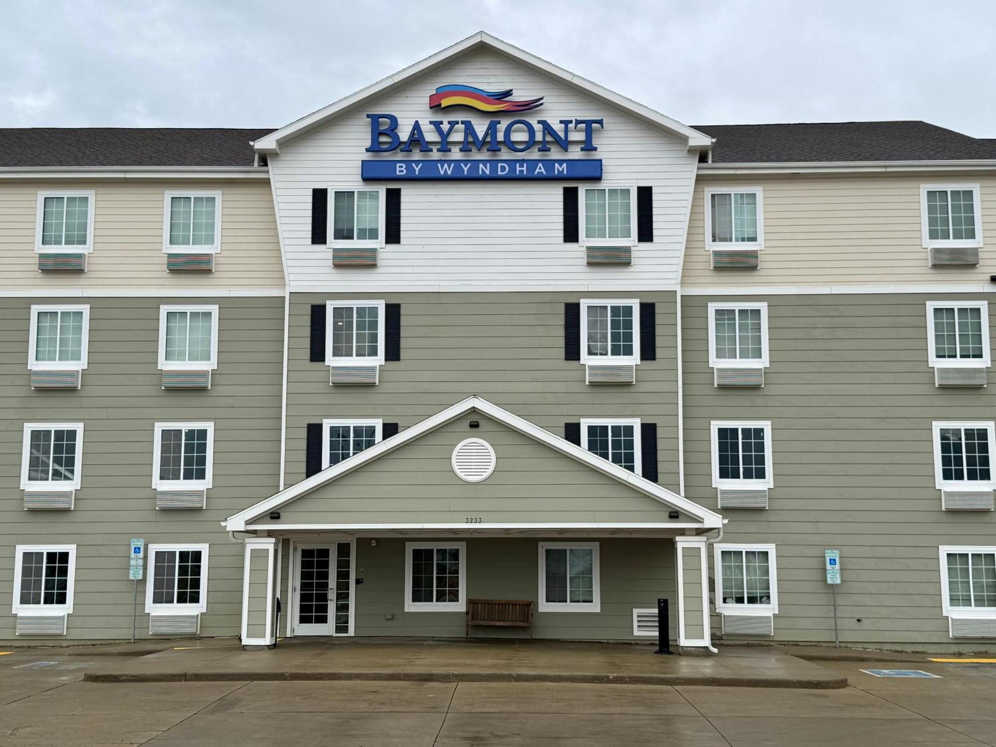 ホテル Baymont By Wyndham ディキンソン エクステリア 写真